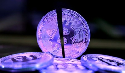 Visualizing Bitcoin mining difficulty over time